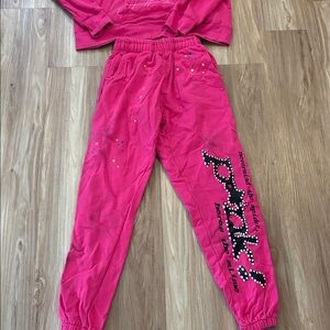 Vibrant Pink Graphic